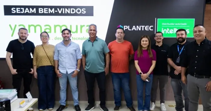 Plantec recebe equipe da Yamamura em visita à matriz